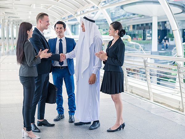 The Chinese-funded construction engineering company, acting as an agent, successfully handled the collective dispute over the UAE labor law